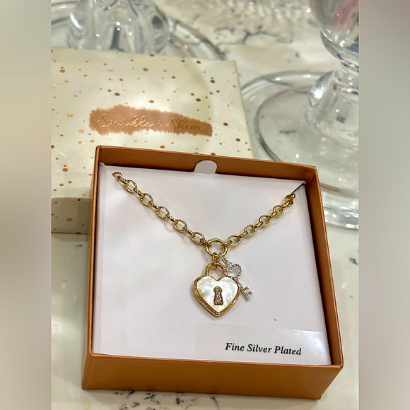 New SPARKLE & SHINE gold color silver plated necklace w white enamel heart & key - Picture 2 of 2